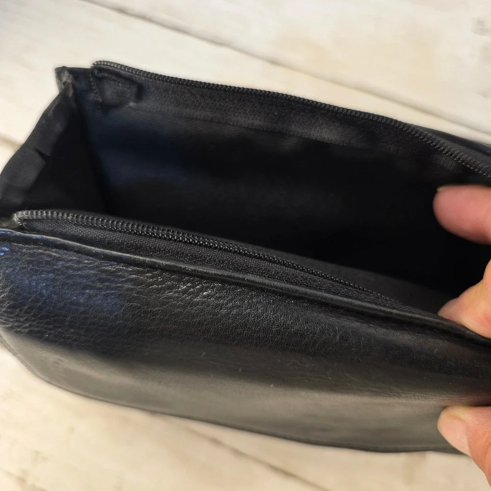 Fossil black leather